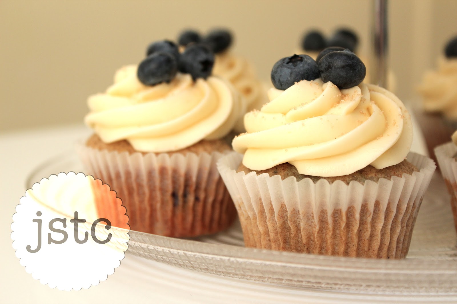 Jemma's Sweet Treat Catering Blueberry Pancake & White Chocolate Caramel Cupcakes