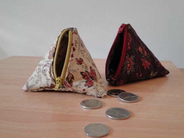 memories1303: Triangle coin purse / inspired by the wrapped glutinous rice dumpling