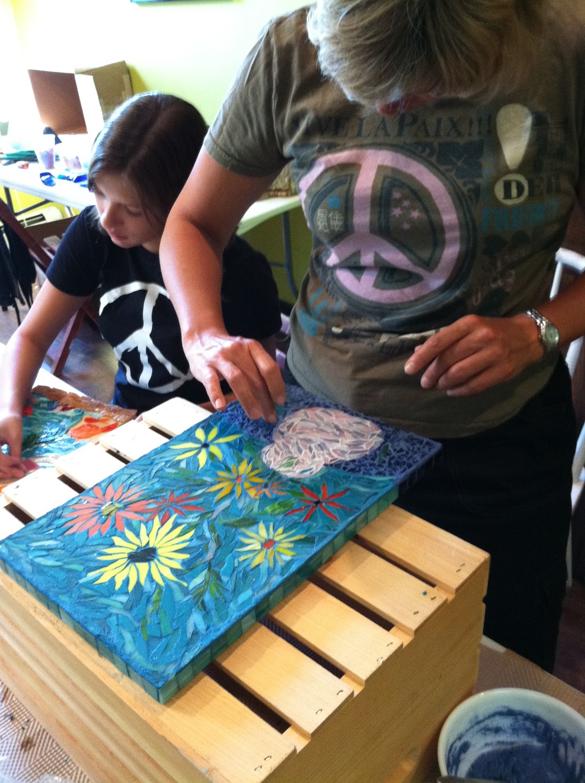 GLASS SHACK STUDIO (734) 9044663 STAINED GLASS MOSAIC CLASSES IN