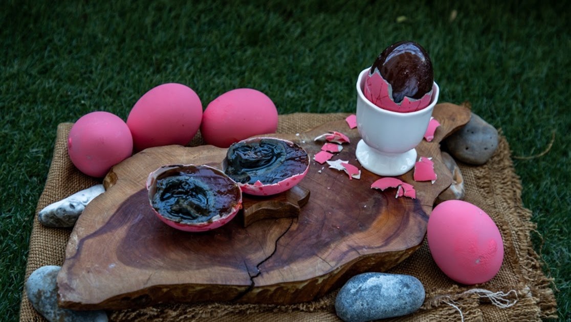 Fakta Dan Sejarah Telur Pitan Telur 1000 Tahun Berwarna Hitam Persagi Bandung