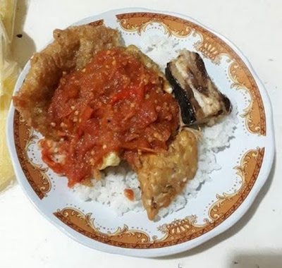 Sego Sambel Wonokromo Mak Yeye Sego Sambel Wonokromo Mak Yeye