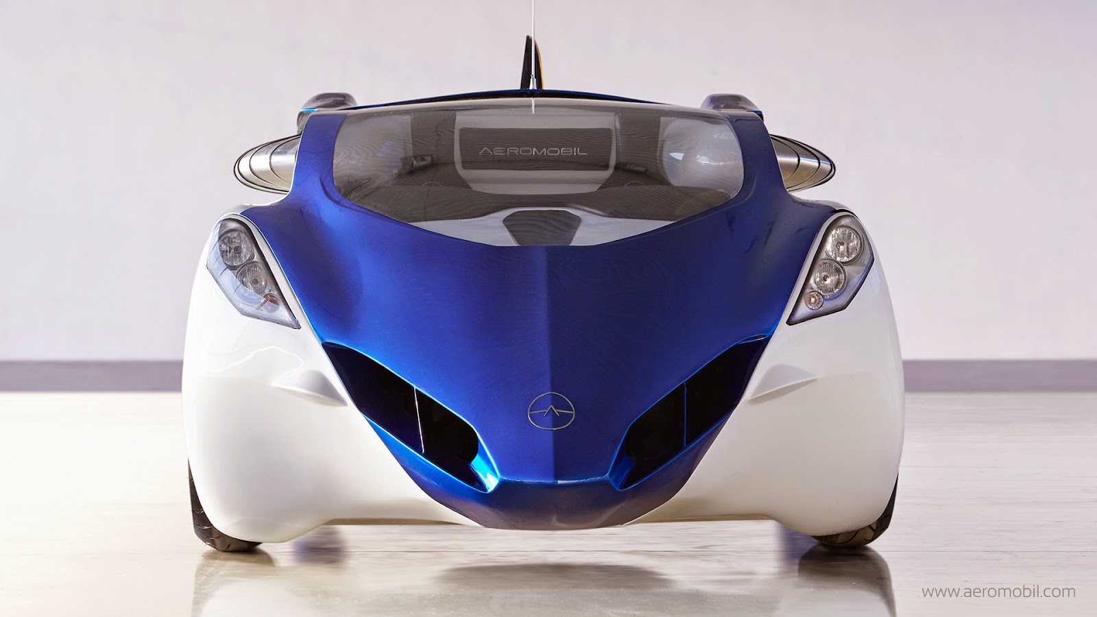 上下班開飛天車成真囉！Open Flying car commuting true Hello!