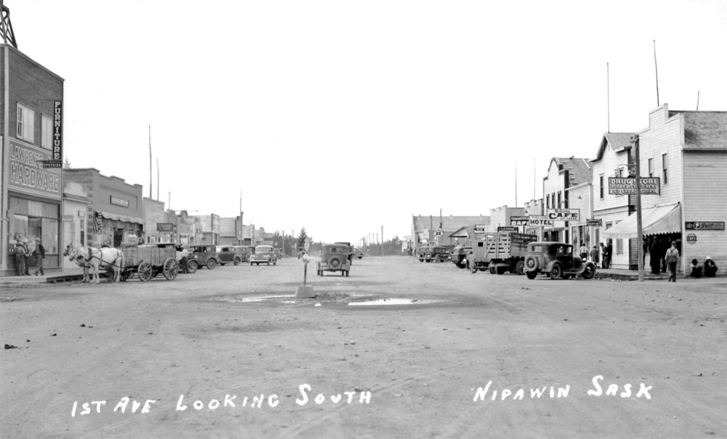 24 Rare Vintage Photographs That Capture Everyday Life in Saskatchewan