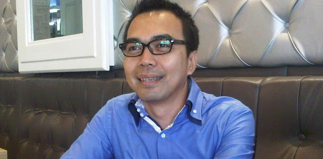 Pengamat: Parpol Inginkan Reshuffle, Rakyat Ingin Ganti Pemerintahan Pengamat: Parpol Inginkan Reshuffle, Rakyat Ingin Ganti Pemerintahan