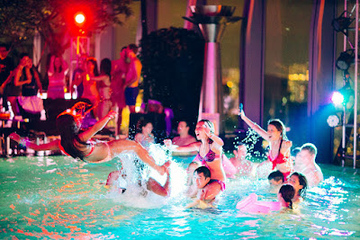  Night Swimming Pool Party