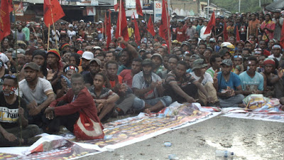 Pendukung KNPB dan ULMWP Bukan Segelintir Orang Namun Seluruh Rakyat Papua Pendukung KNPB dan ULMWP Bukan Segelintir Orang Namun Seluruh Rakyat Papua