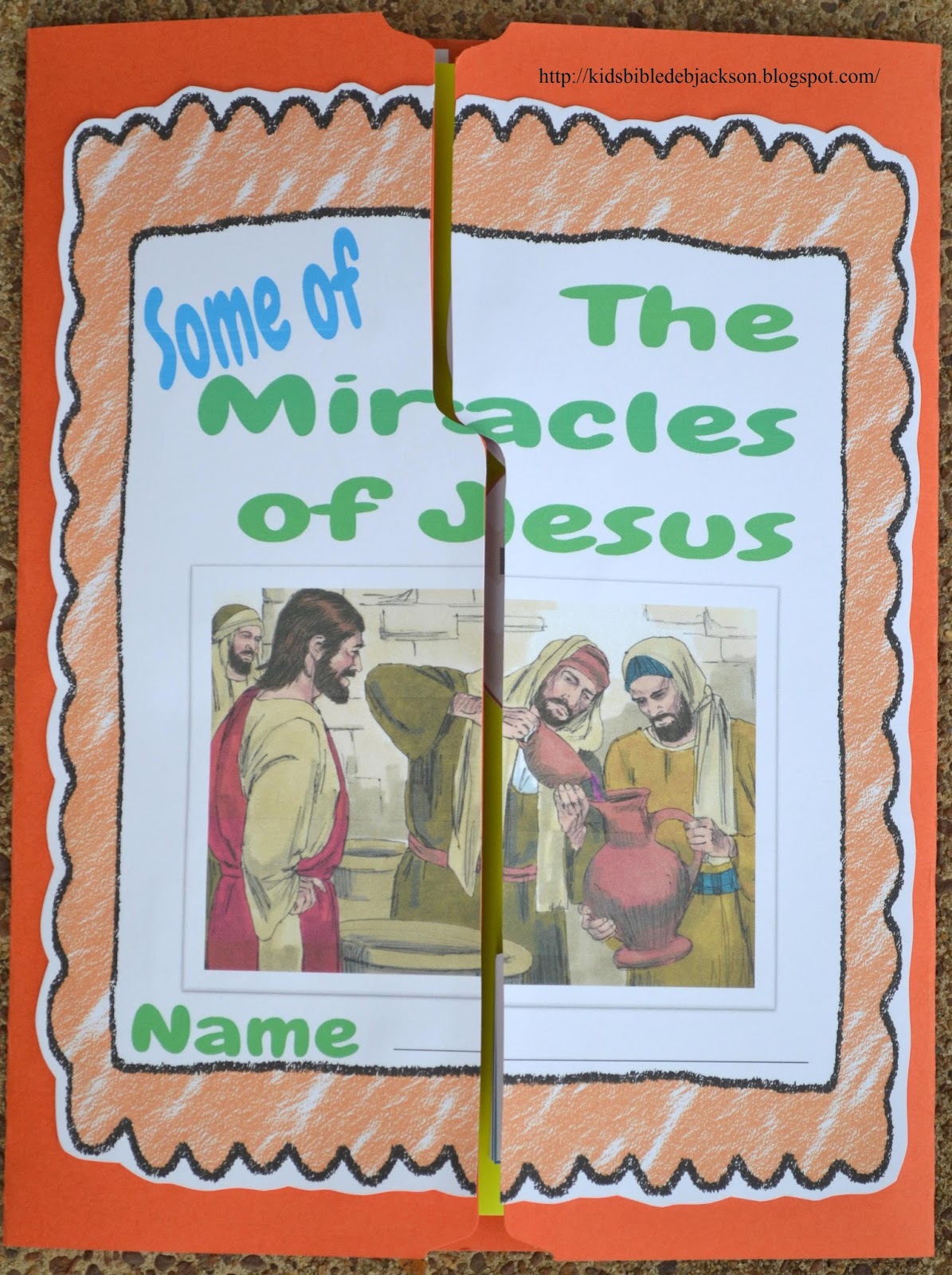 http://kidsbibledebjackson.blogspot.com/2014/07/miracles-of-jesus-lapbook_15.html