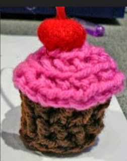 PATRON GRATIS CUPCAKE AMIGURUMI DE PUNTO 1302