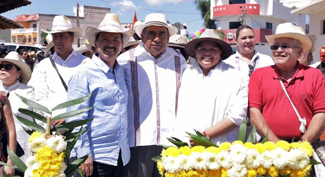 Se hermanan San Pedro y San Andrés Cholula con Mitla, Oaxaca