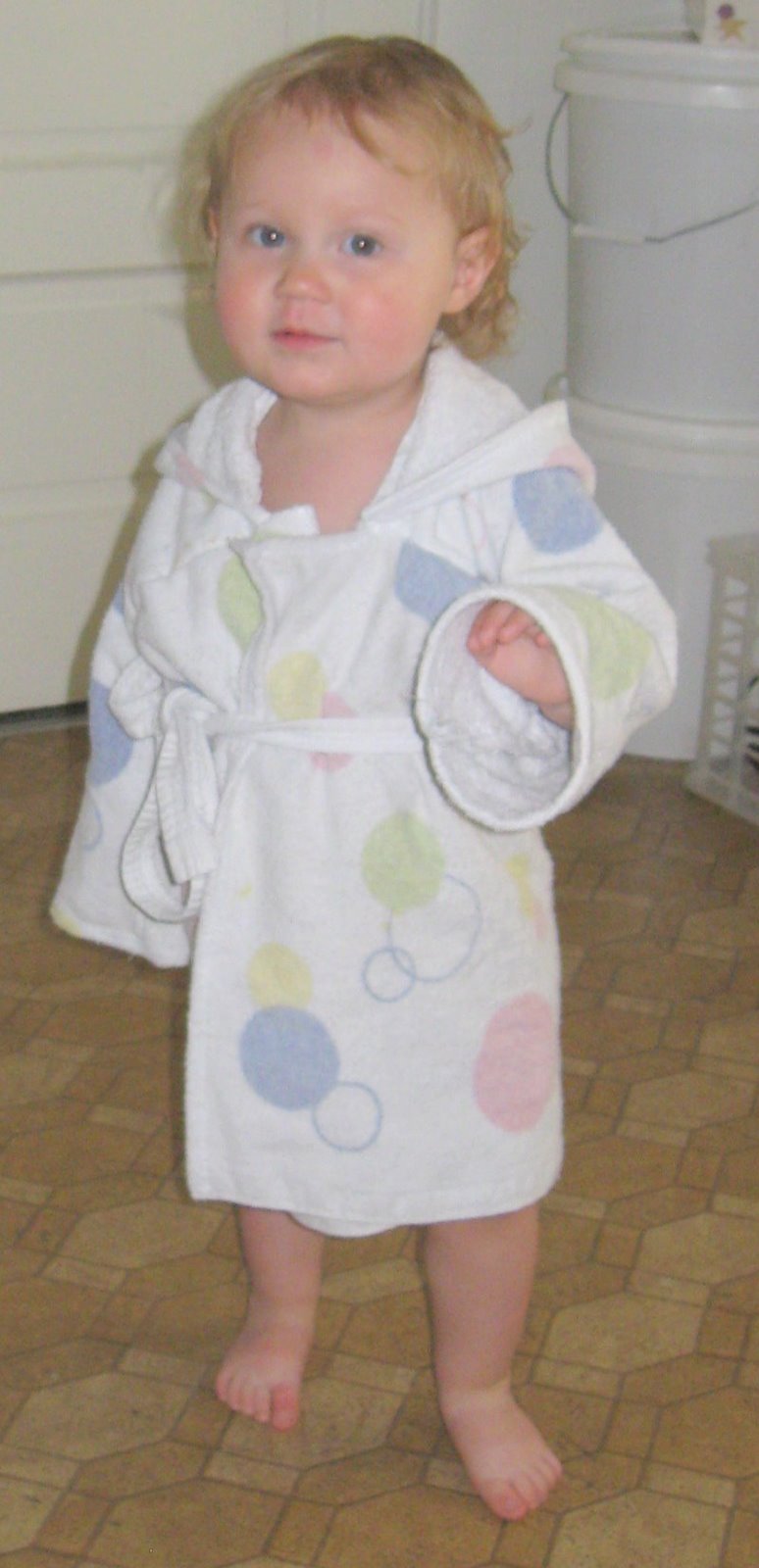 Murrayed Life Make a Toddler Robe from a Single Bath Towel