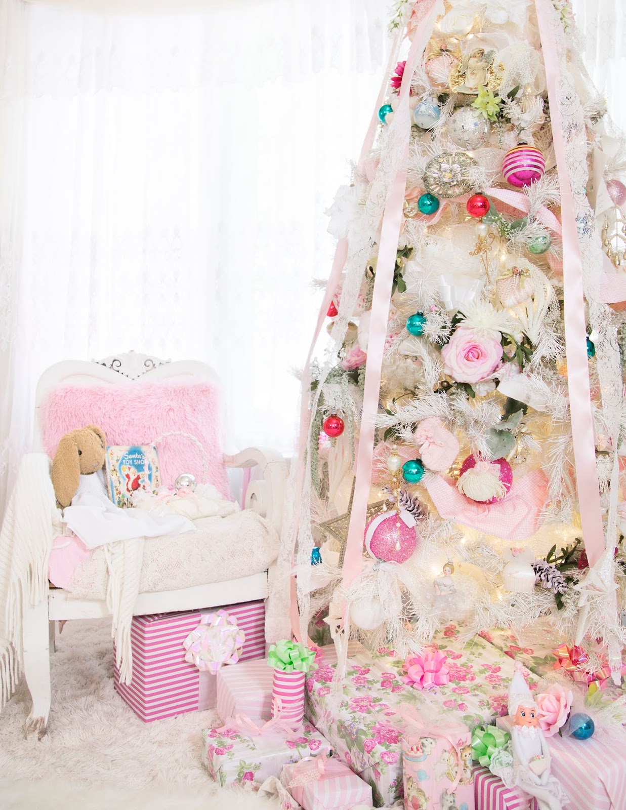 Olivia's Romantic Home My Pink Christmas in July home tour