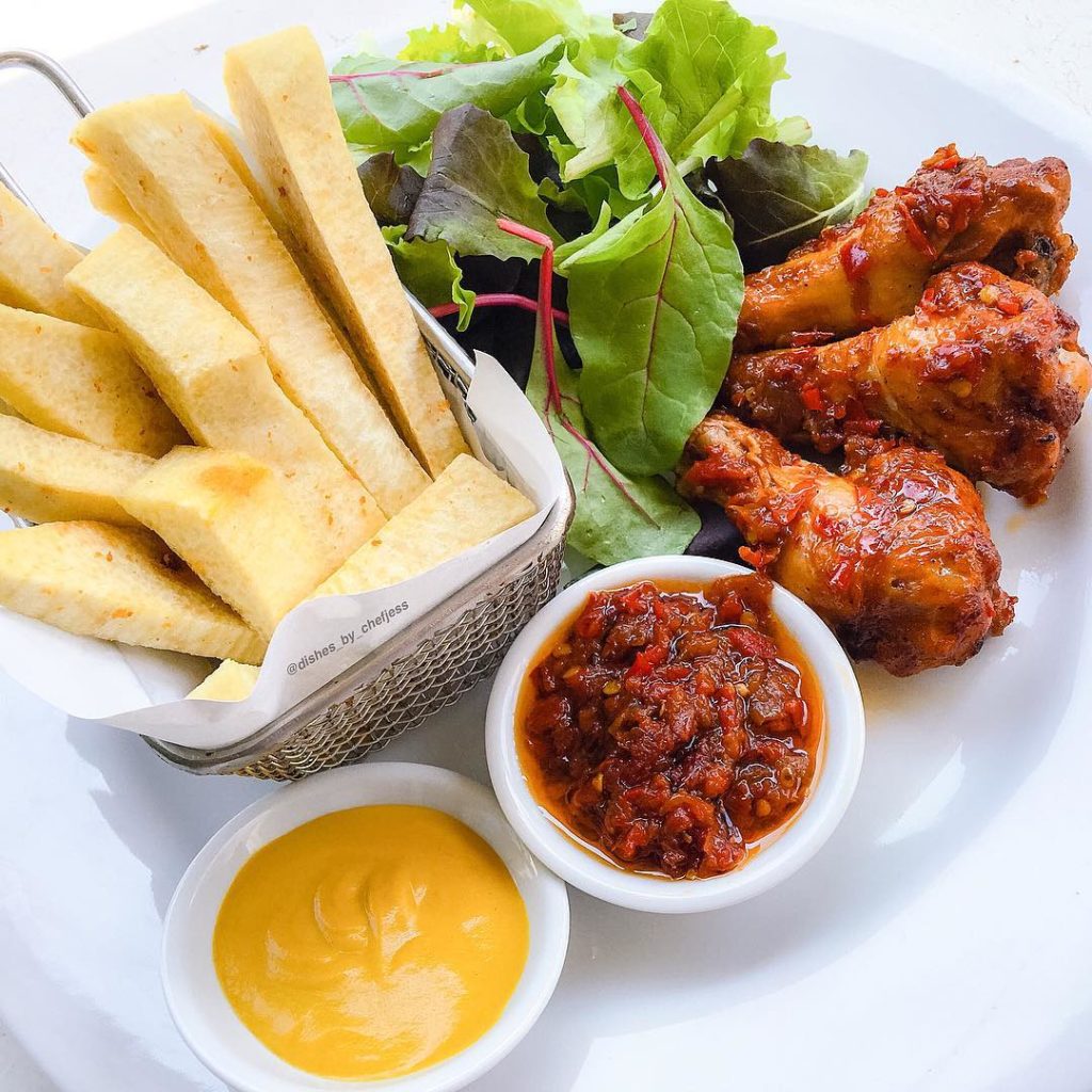 Fried Yam With Sauce, Chicken and Salad"