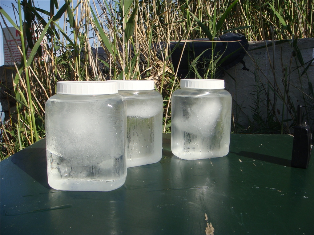 Как структурировать воду в домашних условиях. Метод вымораживания воды. Замороженная вода. Методы очистки воды вымораживание. Отстаивание и фильтрация воды.