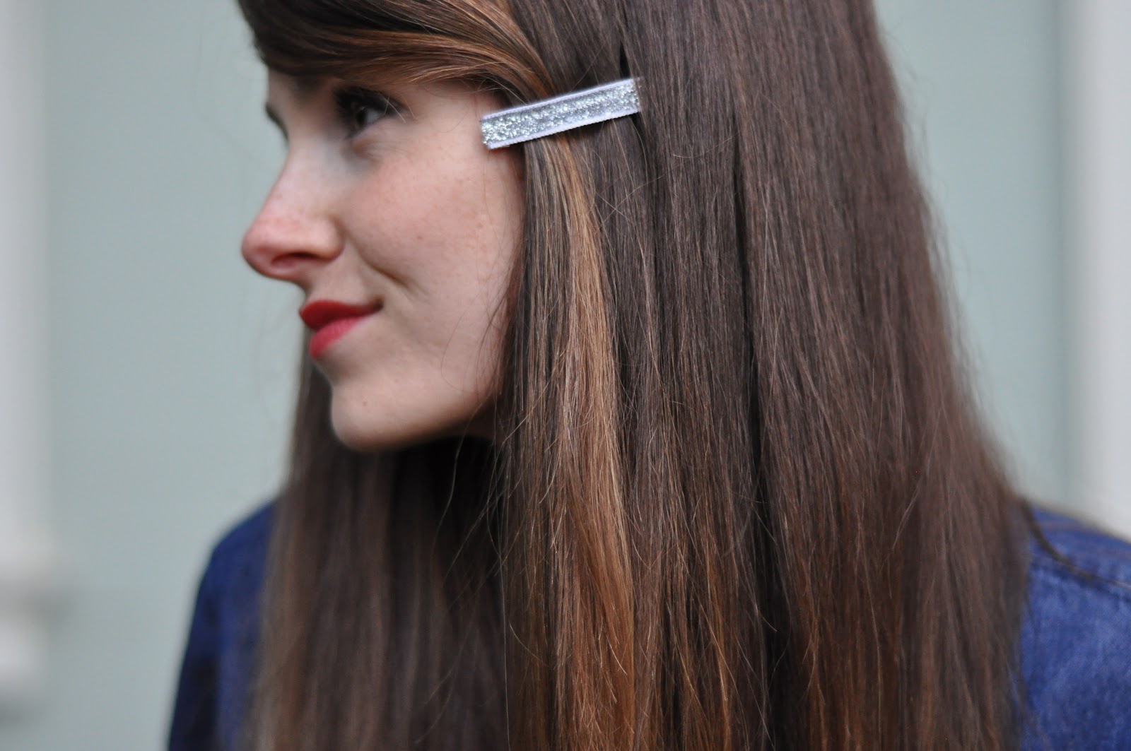 C&C: DIY gem and ribbon hair clips....plus a great way to fake some bangs.