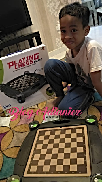 Playing Chess 6 in 1 Board Games | Untuk Izzat tapi main sekeluarga
