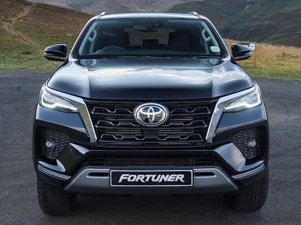 Toyota Hilux SW4 2021 chega este mês com aperfeiçoamentos