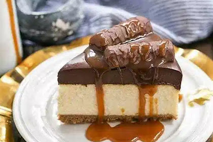 CHOCOLATE CARAMEL TWIX CHEESECAKE