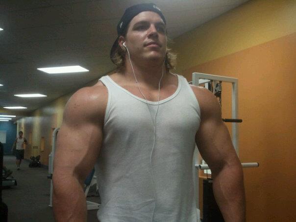 Muscle Male Model *: Bradly