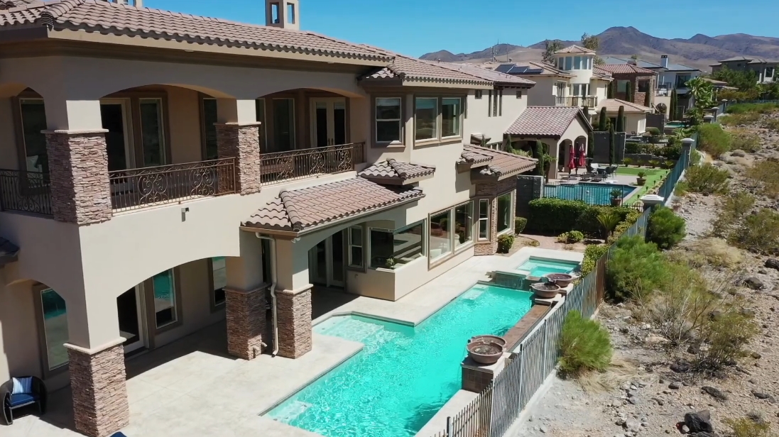 Tour 1329 Dilevante Dr, Henderson, NV vs. 20 Interior Design Photos