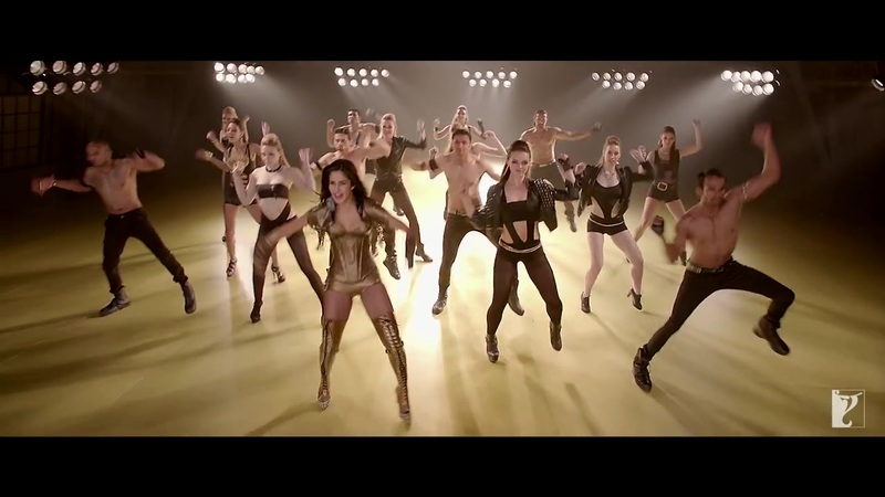 Katrina Kaif sexy Legs in Golden Dress Dhoom 3