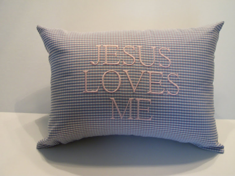 JESUS LOVES ME - pink/blue check