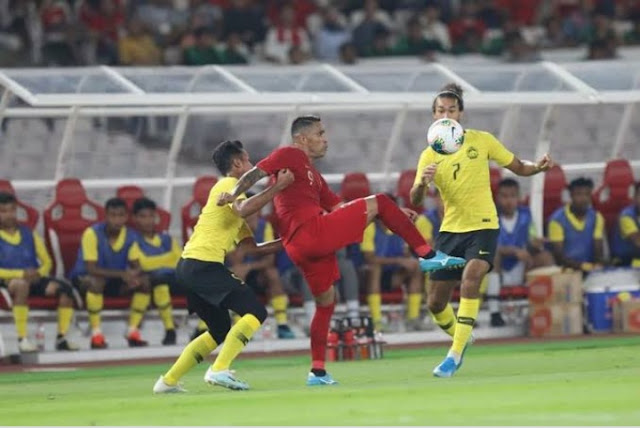 Indonesia VS Malaysia Pra Piala Dunia Keok Oleh Malaysia Indonesia VS Malaysia Pra Piala Dunia Keok Oleh Malaysia