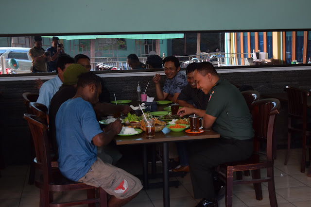 Berikan Rasa Nyaman, Dandim Klaten Silaturohmi Dengan Warga Papua   