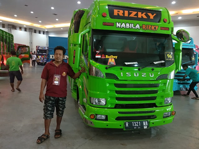 isuzu elf bekas