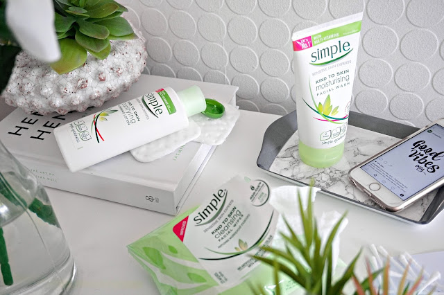 SIMPLE SKIN CARE - BOOTS AND SUPERDRUG - FACIAL CLEANSER