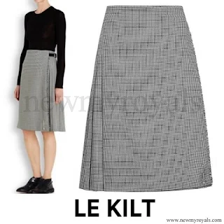 Kate Middleton wore Le Kilt Collection classic houndstooth long Skirt