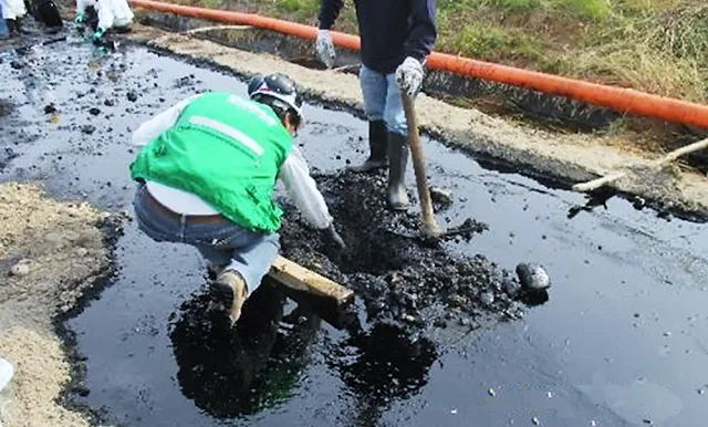 OEFA supervisa denuncia de derrame de petróleo en Piura