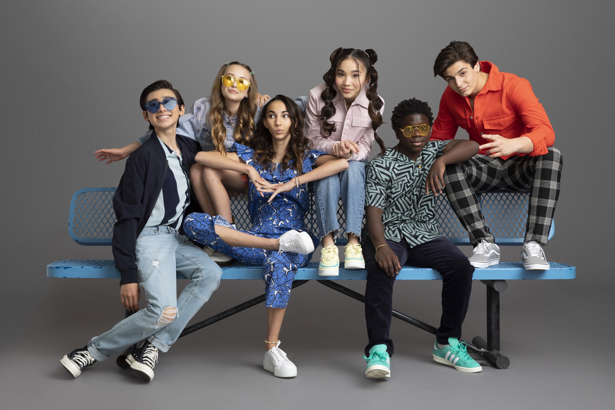 NickALive!: YTV in Canada to Premiere 'Drama Club' on Friday, March 26