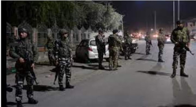 Jammu Kashmir: शोपियां में सुरक्षाबलों ने दो आतंकियों को किया ढेर, एक जवान शहीद , दो जवान घायल