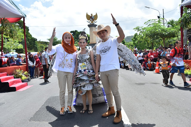 Bupati Nur Arifin Apresiasi Kampanye Lingkungan dalam Trenggalek Pop Culture Parade 2019