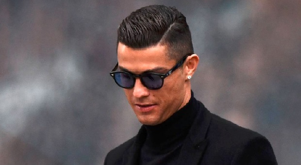 Pingin Tahu Tarif Endorse di Instagram Cristiano Ronaldo?