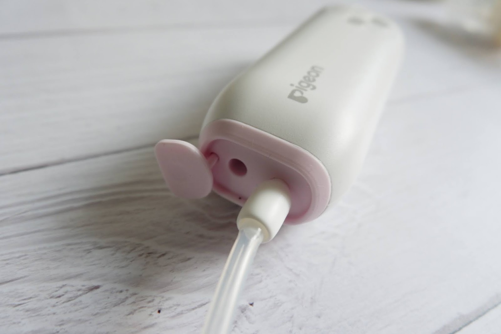 Sara Wanderlust My OnTheGo Breast Pump GoMini Electric Breast Pump