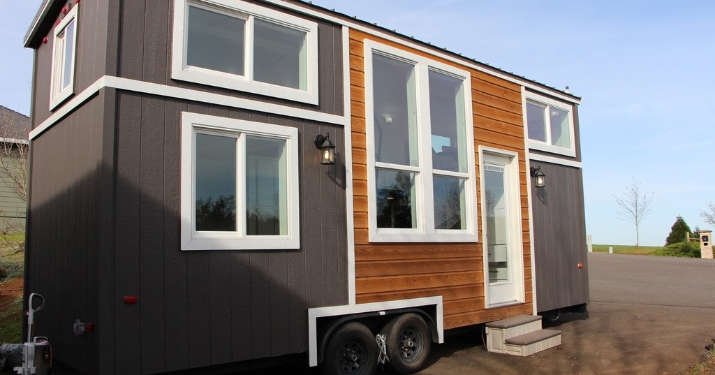 Castle Peak Tiny House (355 Sq Ft) [ TINY HOUSE TOWN ]