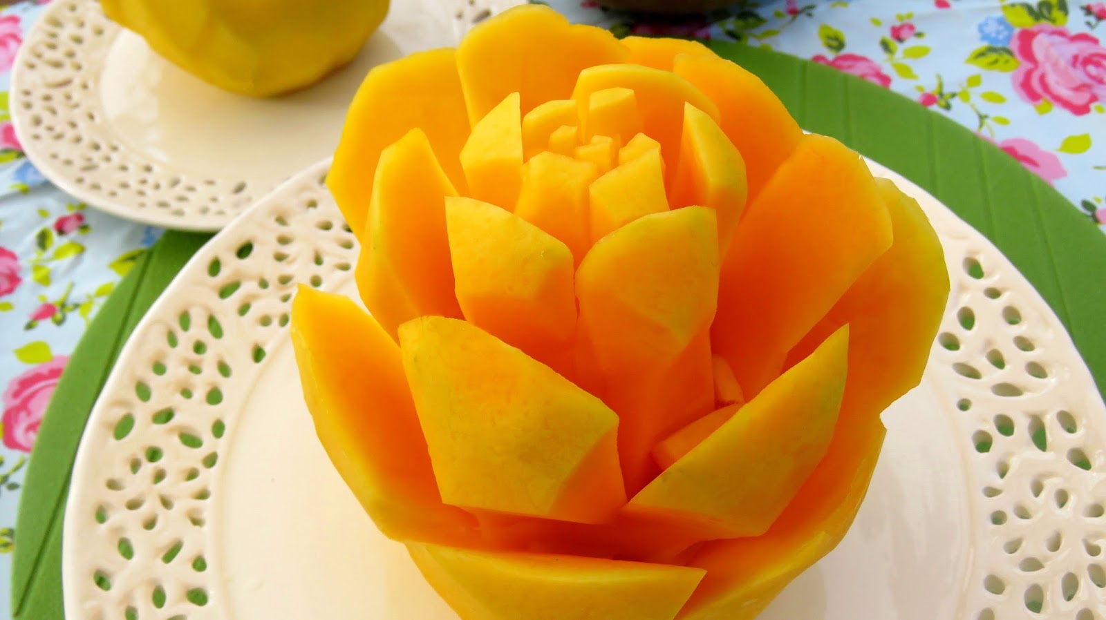 ItalyPaul Art In Fruit & Vegetable Carving Lessons Art In Mango Rose