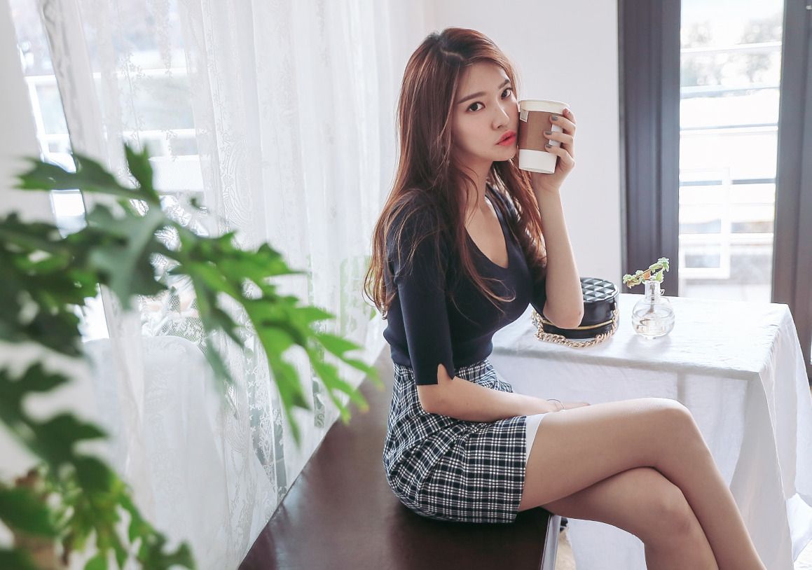 Park Jung Yoon 2019-12-04 - Casual Indoor Set - Truepic.Net