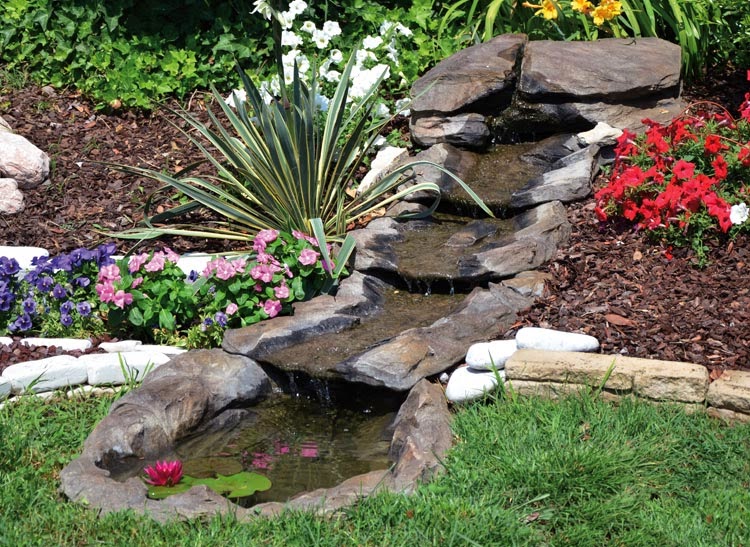 Diseño y Decoración de la Casa: Instale una Cascada en su Jardín