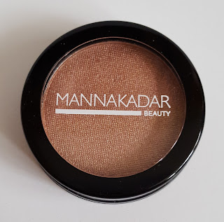 Mana Kadar 3-in-1 Shadow Highlight and Blush