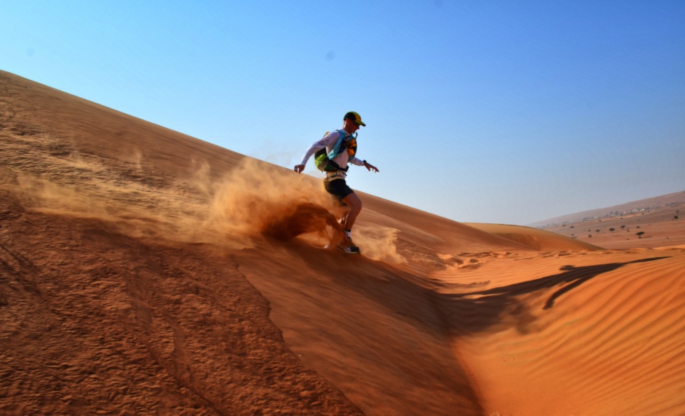 10 motivi per viaggiare in Oman, concentrato di bellezze naturali architettoniche e culturali 5 oman maratona mascate