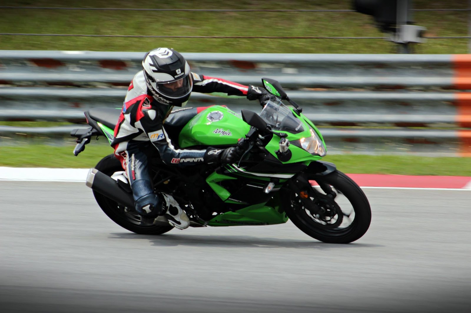 Kawasaki Ninja 250sl 2014