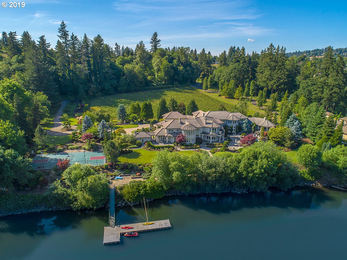 14,000 Square Foot Riverfront Mansion In West Linn, OR | THE AMERICAN ...