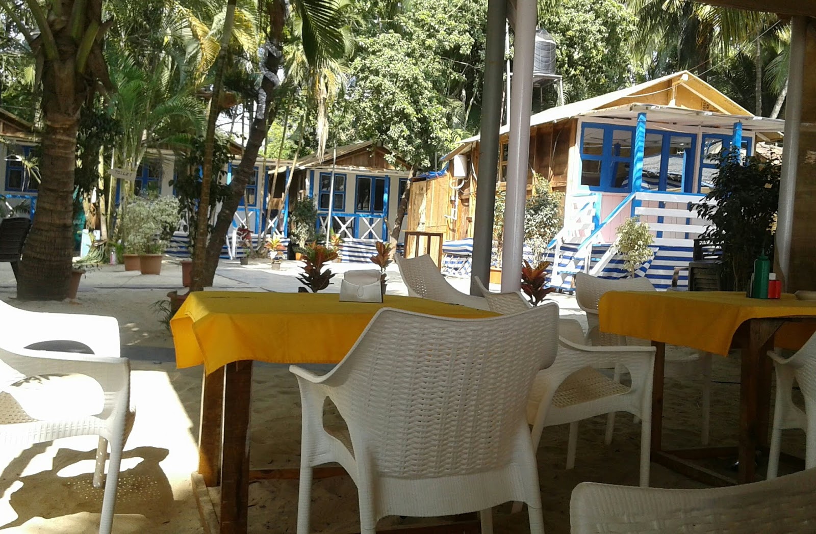 My World Of Paintings And Photos Small Huts Cabins Beside The Beach