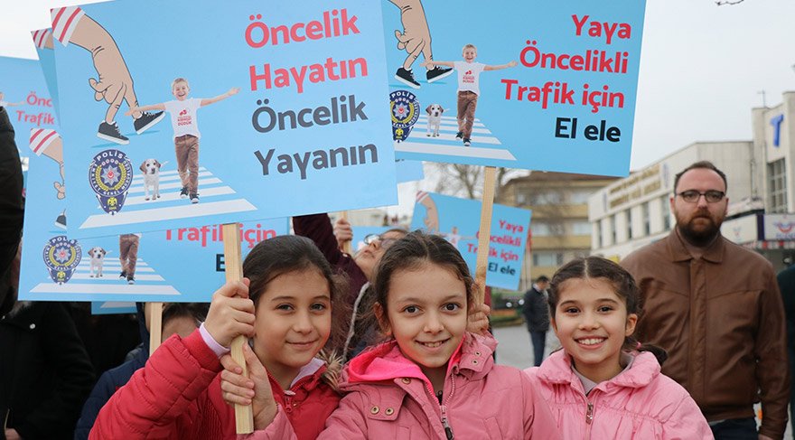 “Öncelik Hayatın, Öncelik Yayanın” Eylemi