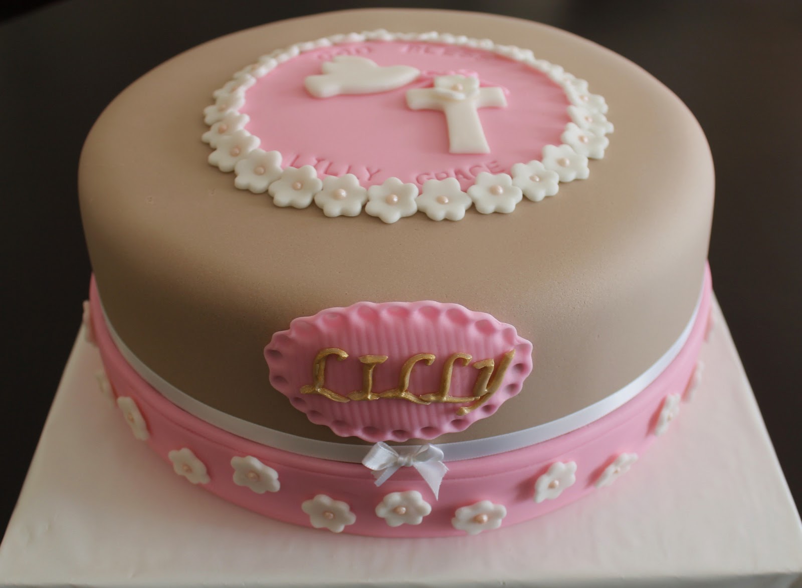 Creative Cakes By Lynn Contemporary First Communion Cake