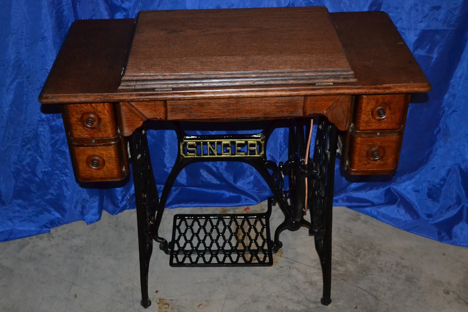 TREADLE SEWING MACHINES FOR SALE TREADLE SEWING MACHINES FOR SALE 66