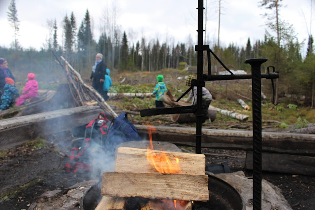 Nuotiopaikka Ammejärve Lapsiperhe nuotiopaikat
