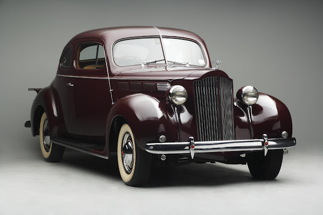 Packard Luxury Car Made with Pride - Antique Car Review
